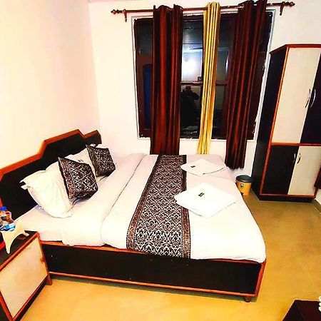 The Lake Cottage By Vrb Hotels Dharamshala Bagian luar foto